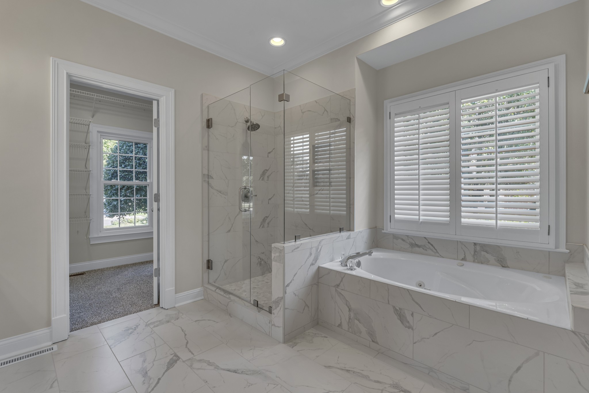 3103 Saint Johns Dr