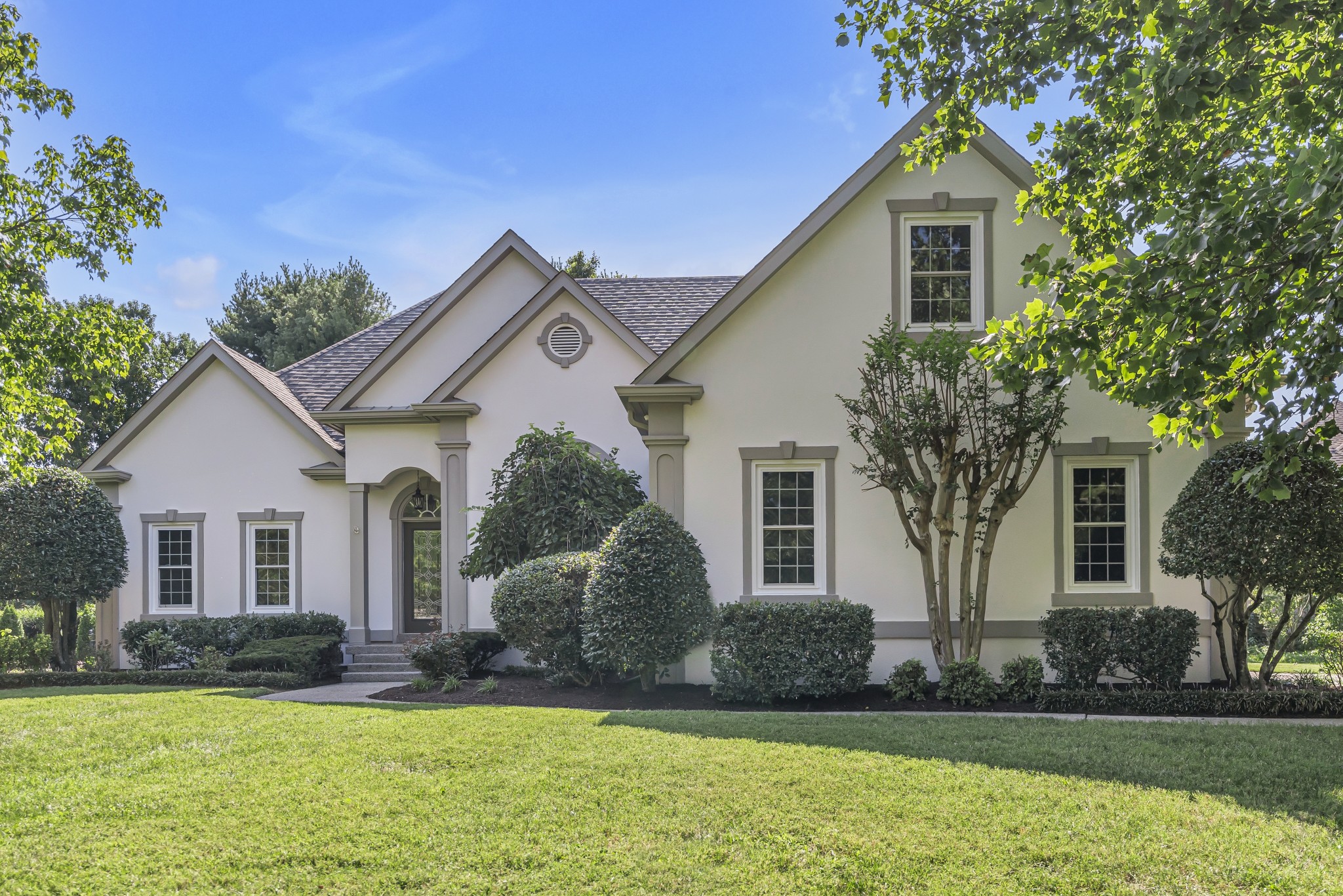 3103 Saint Johns Dr