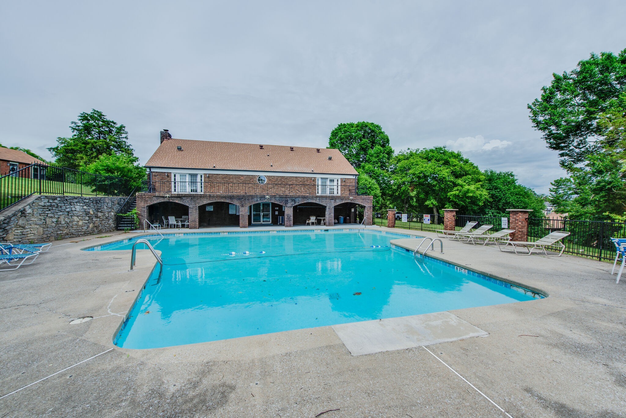 331 Huntington Ridge Dr