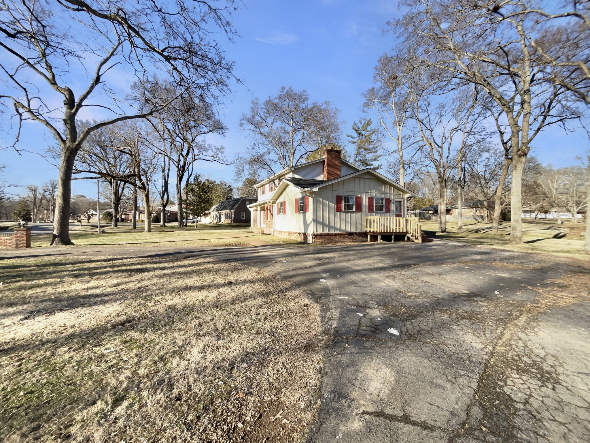 107 Cayce Valley Dr