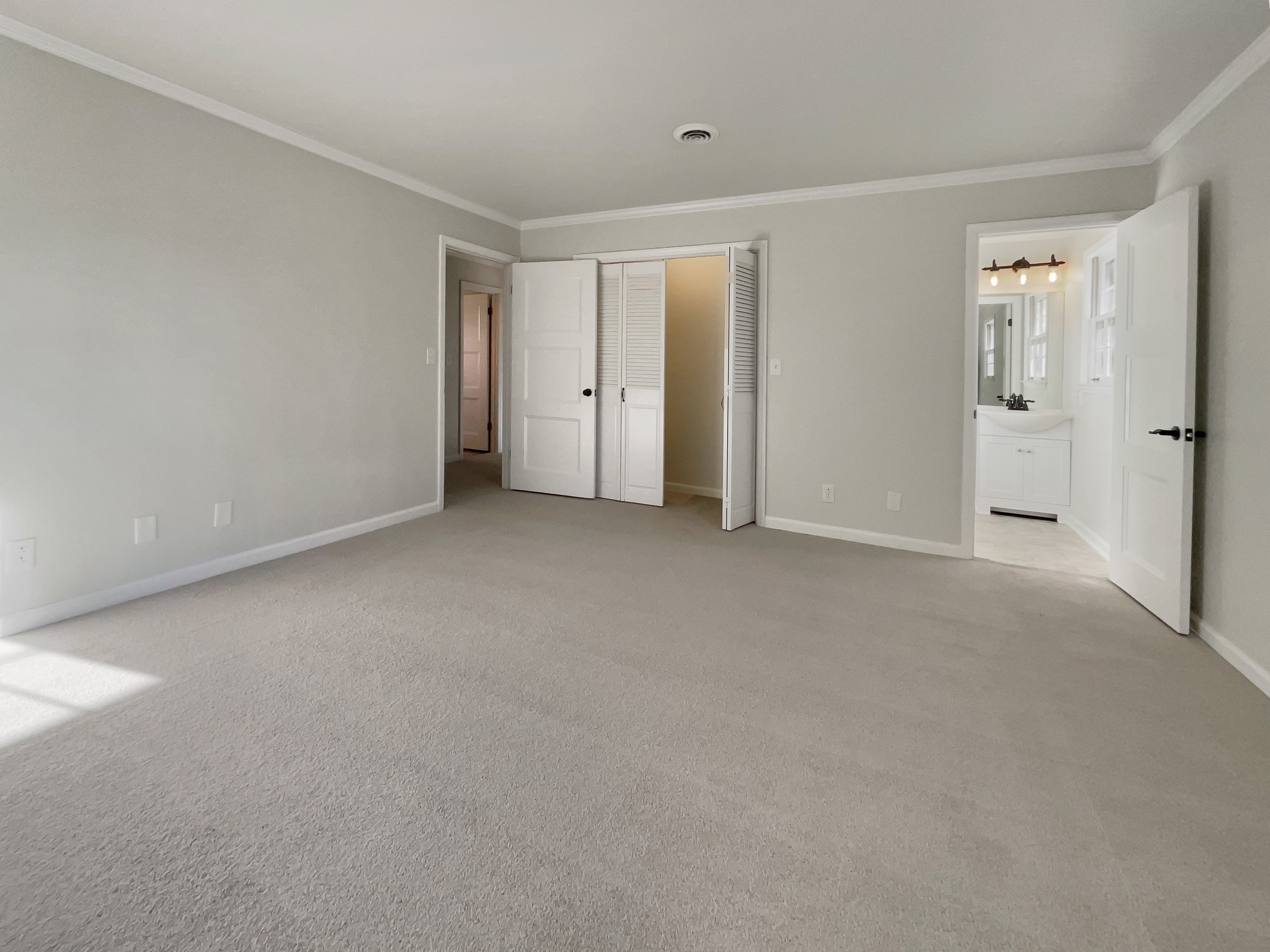 107 Cayce Valley Dr
