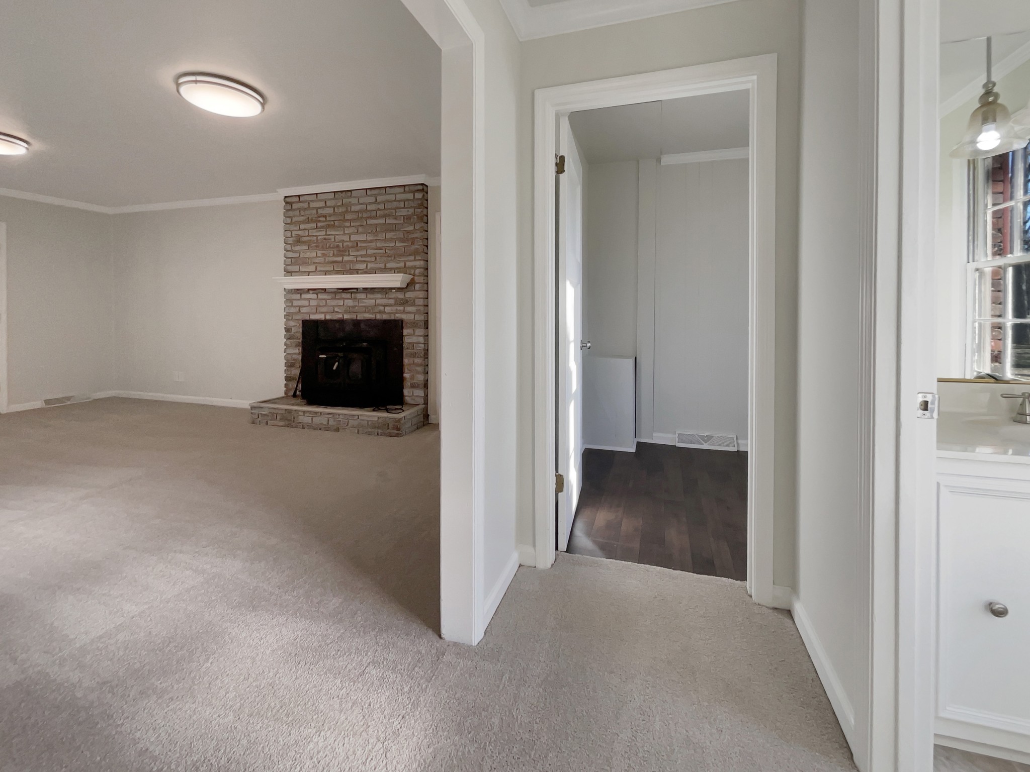 107 Cayce Valley Dr