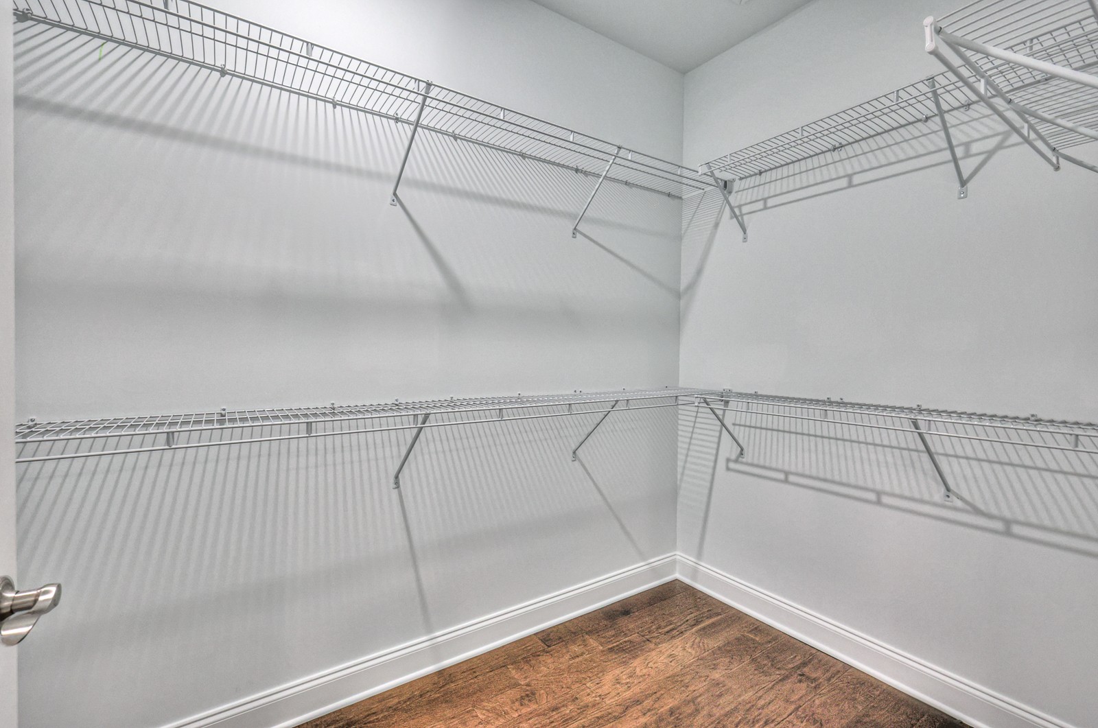 633 Weybridge Dr