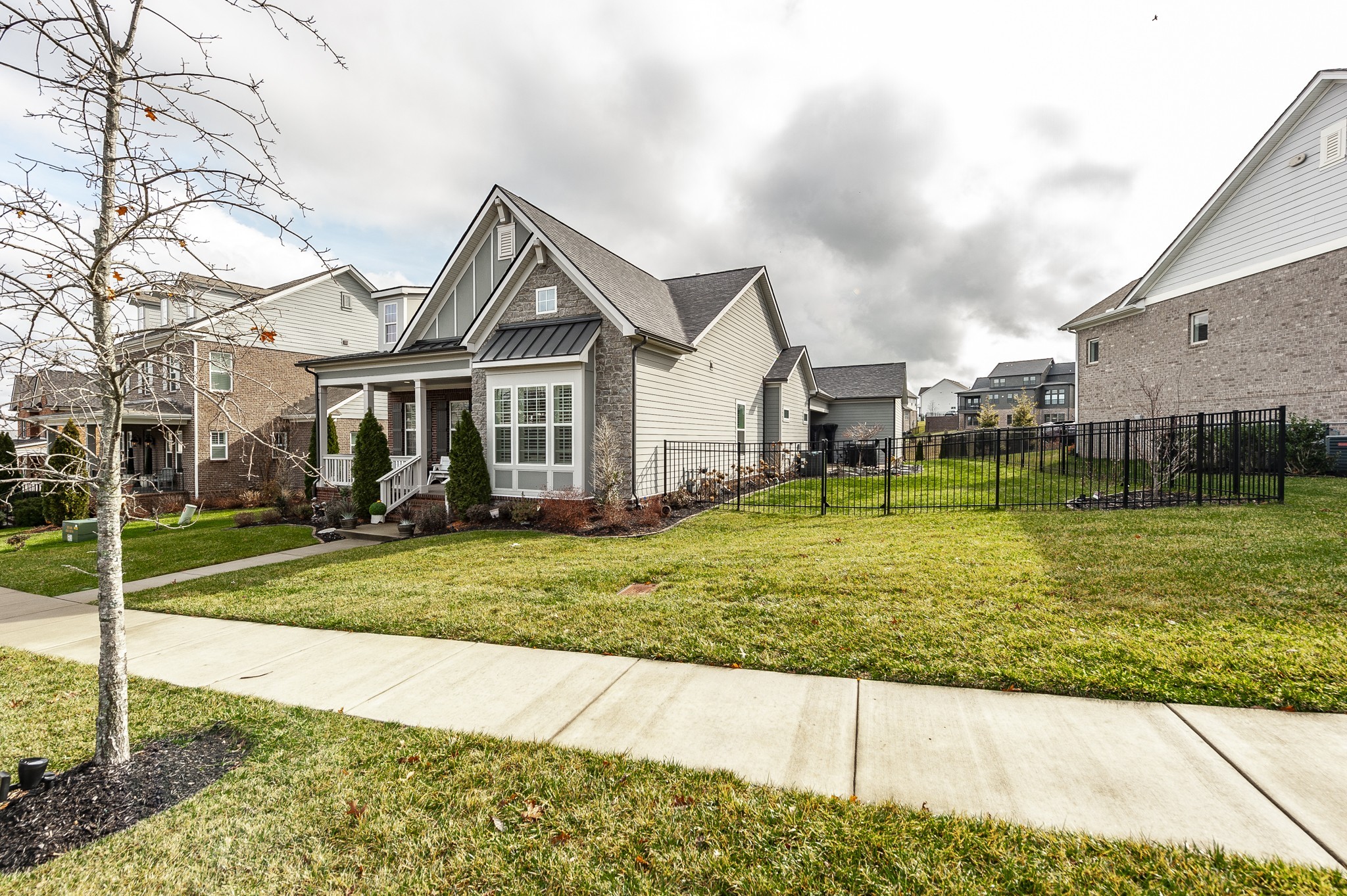 621 Vickery Park Dr