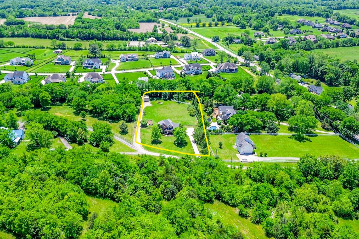 2025 Lewisburg Pike