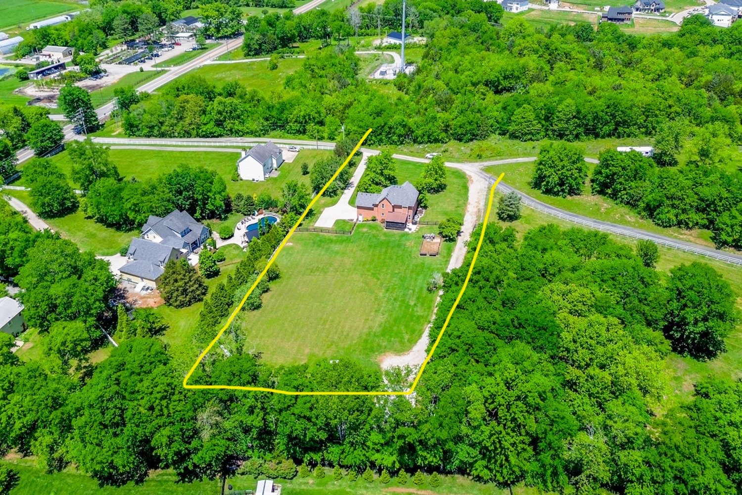 2025 Lewisburg Pike