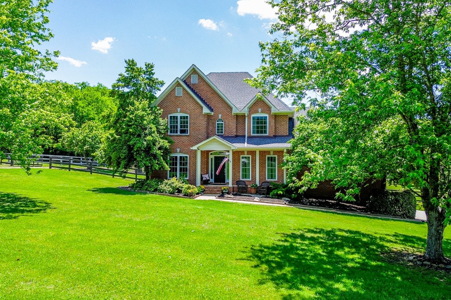 2025 Lewisburg Pike
