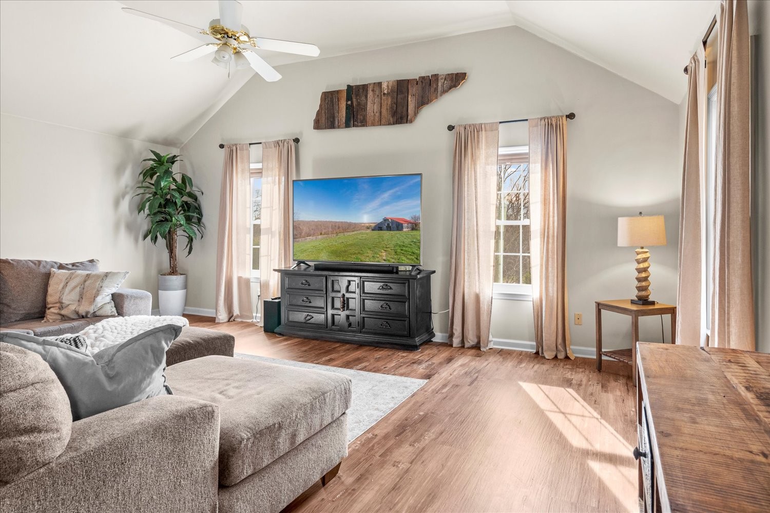 2025 Lewisburg Pike