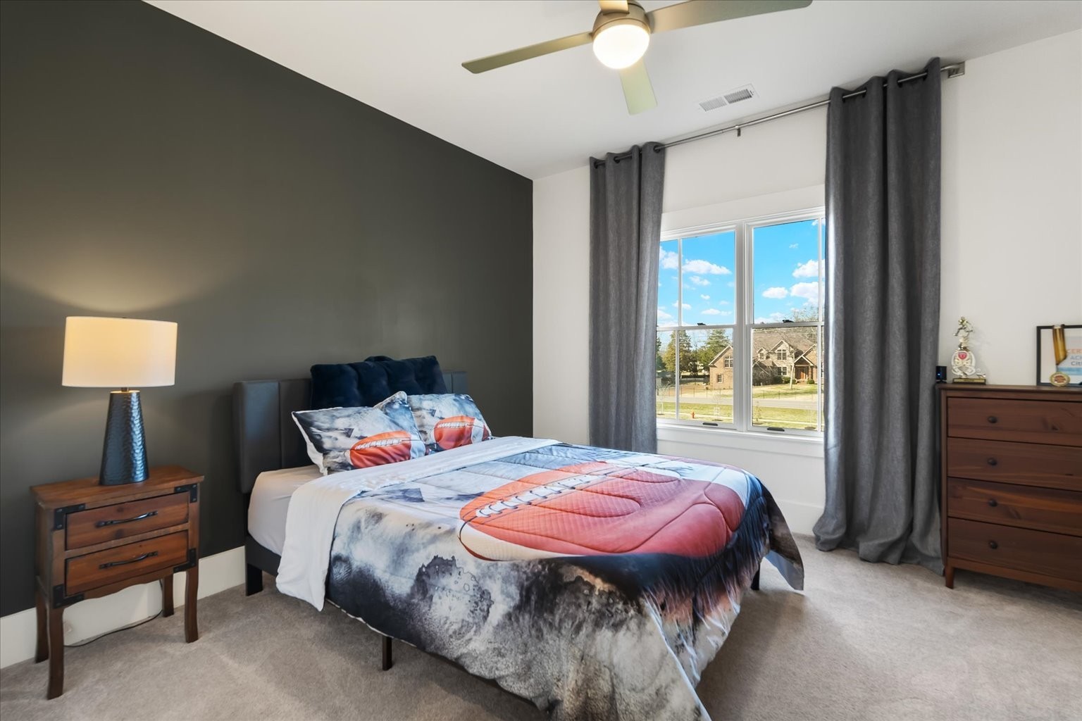 105 Stillwind Ct