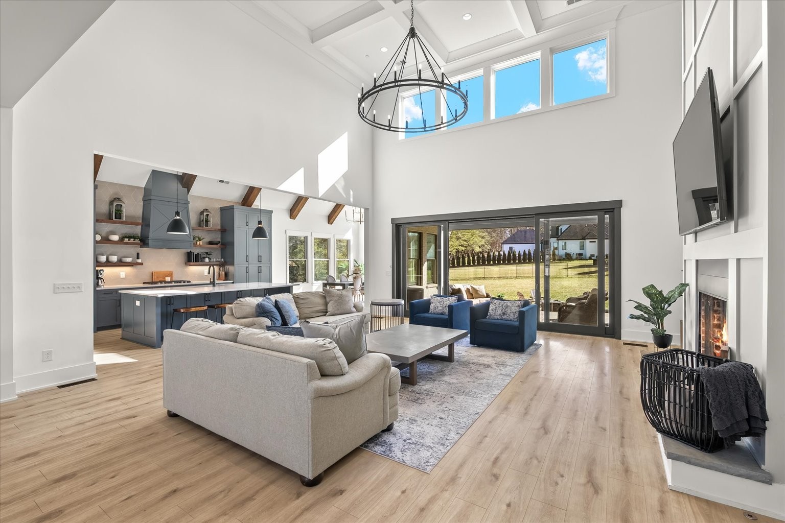 105 Stillwind Ct