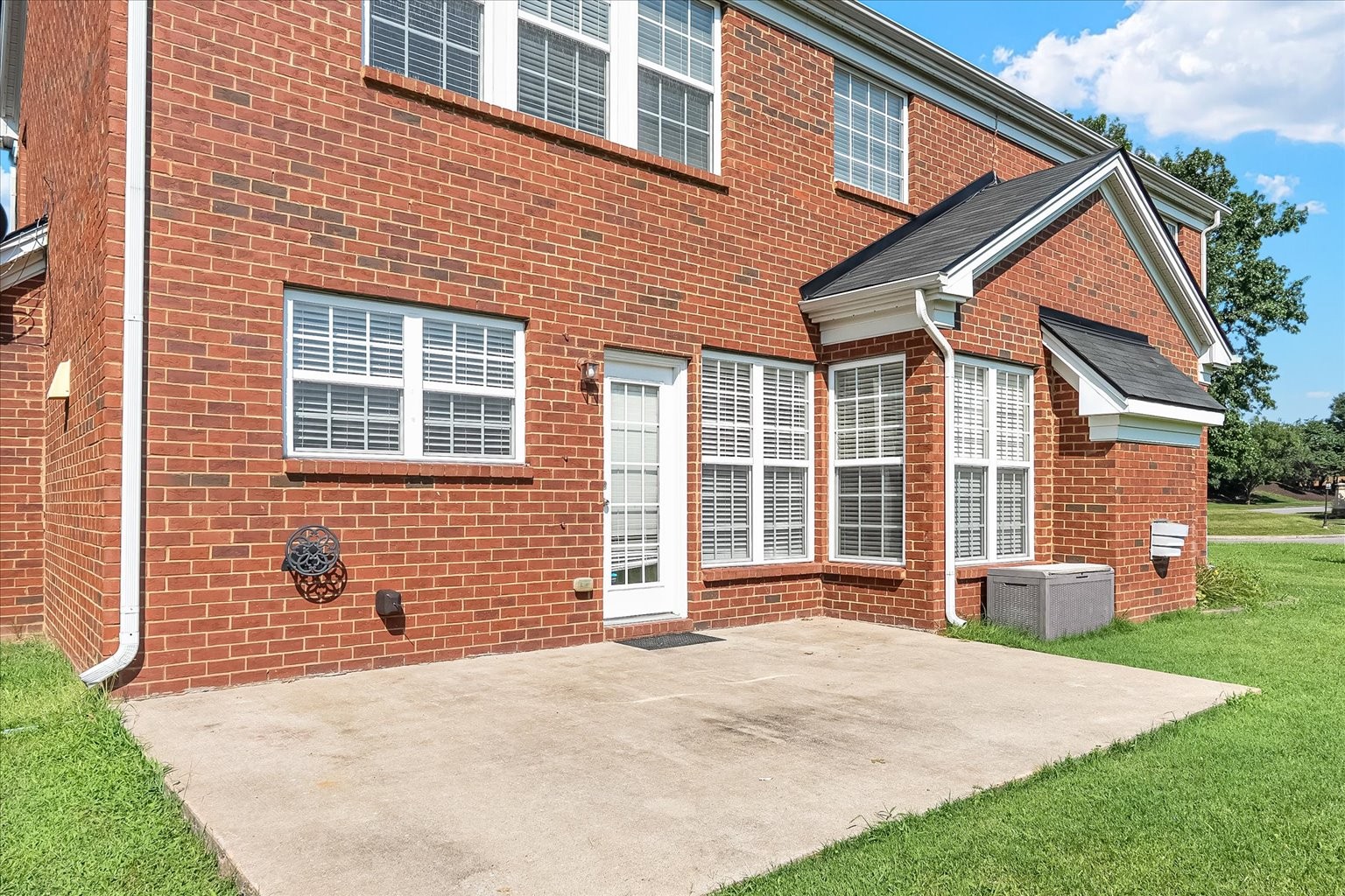 1650 Briarcliff Dr