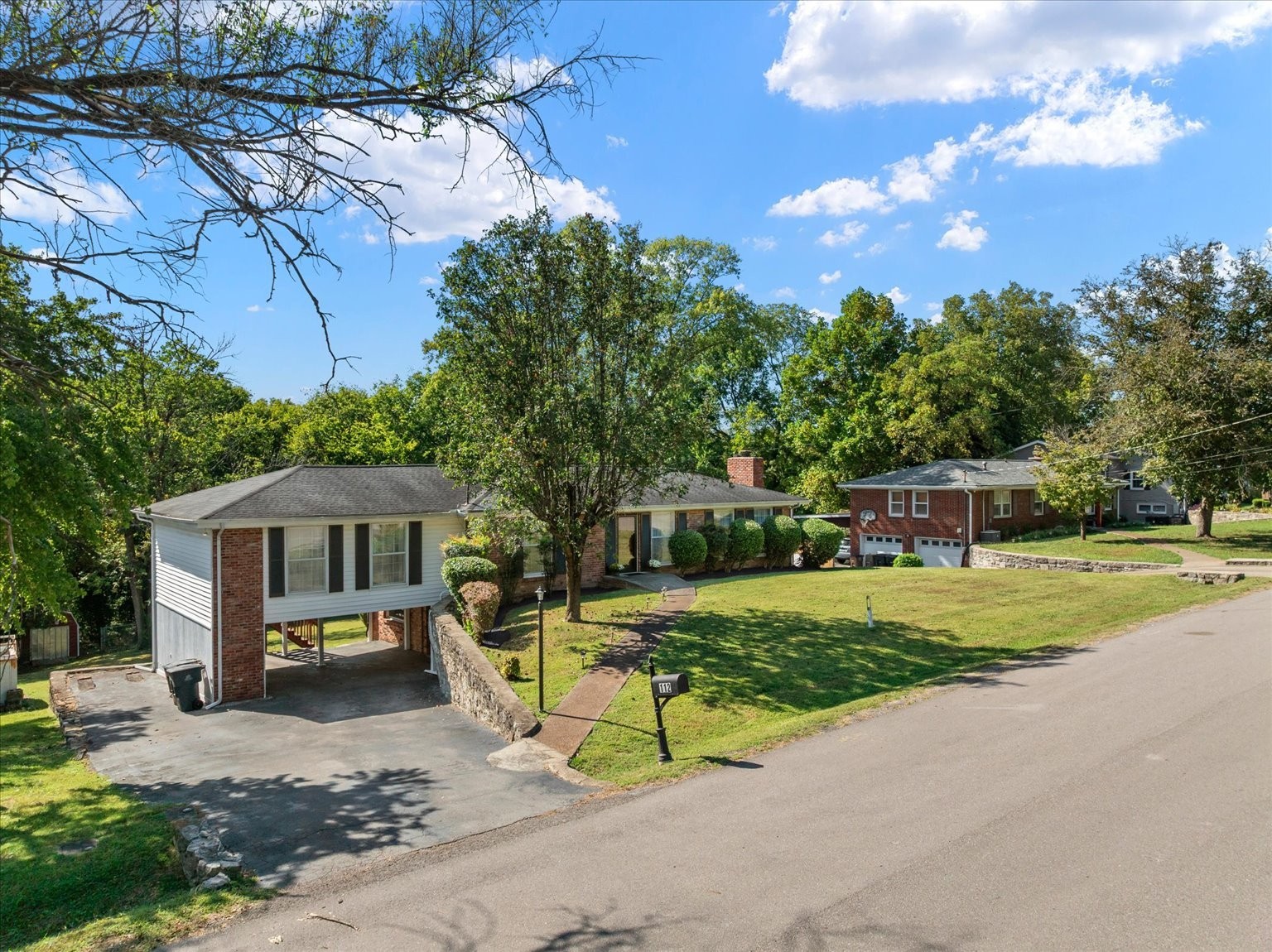 112 Blue Hills Ct