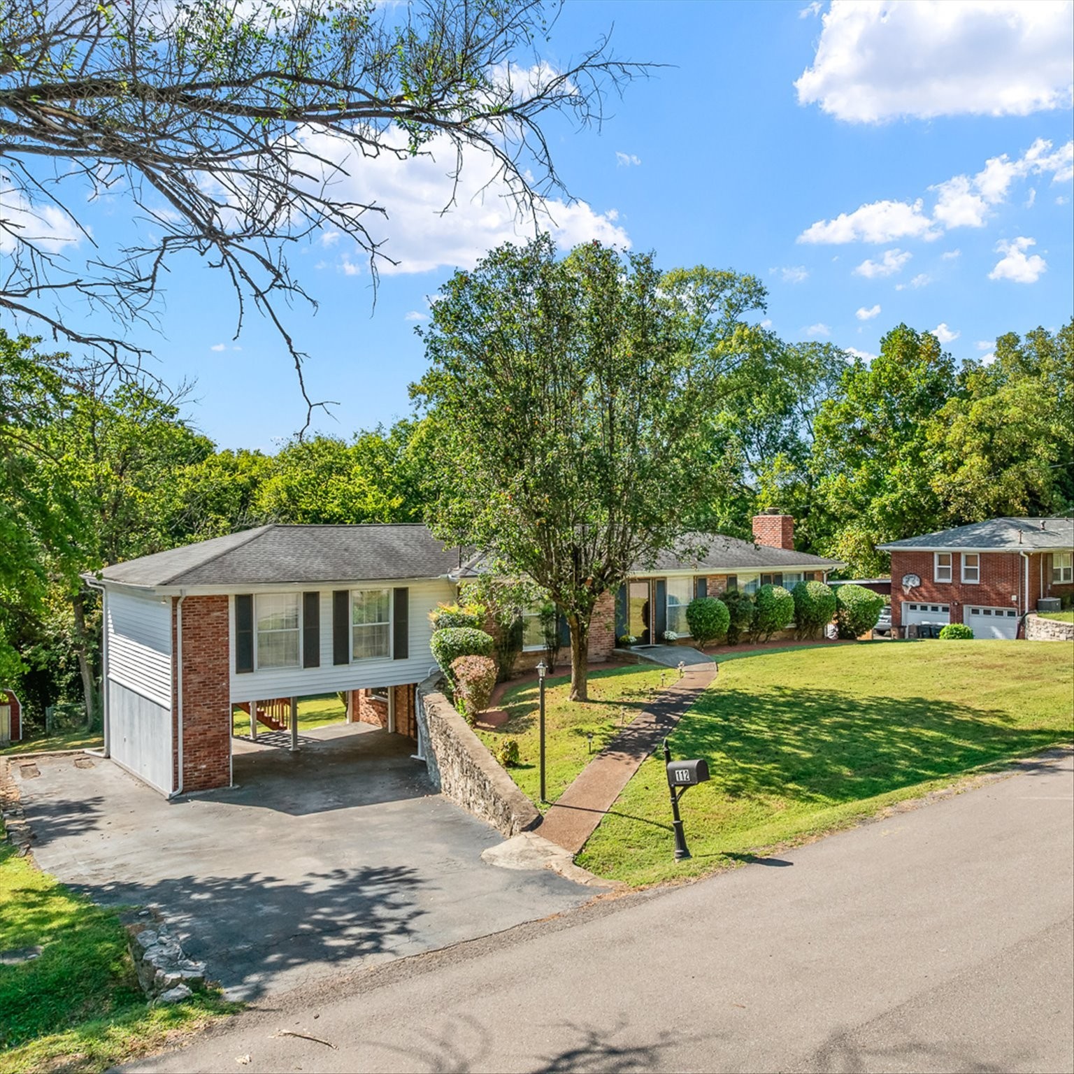 112 Blue Hills Ct
