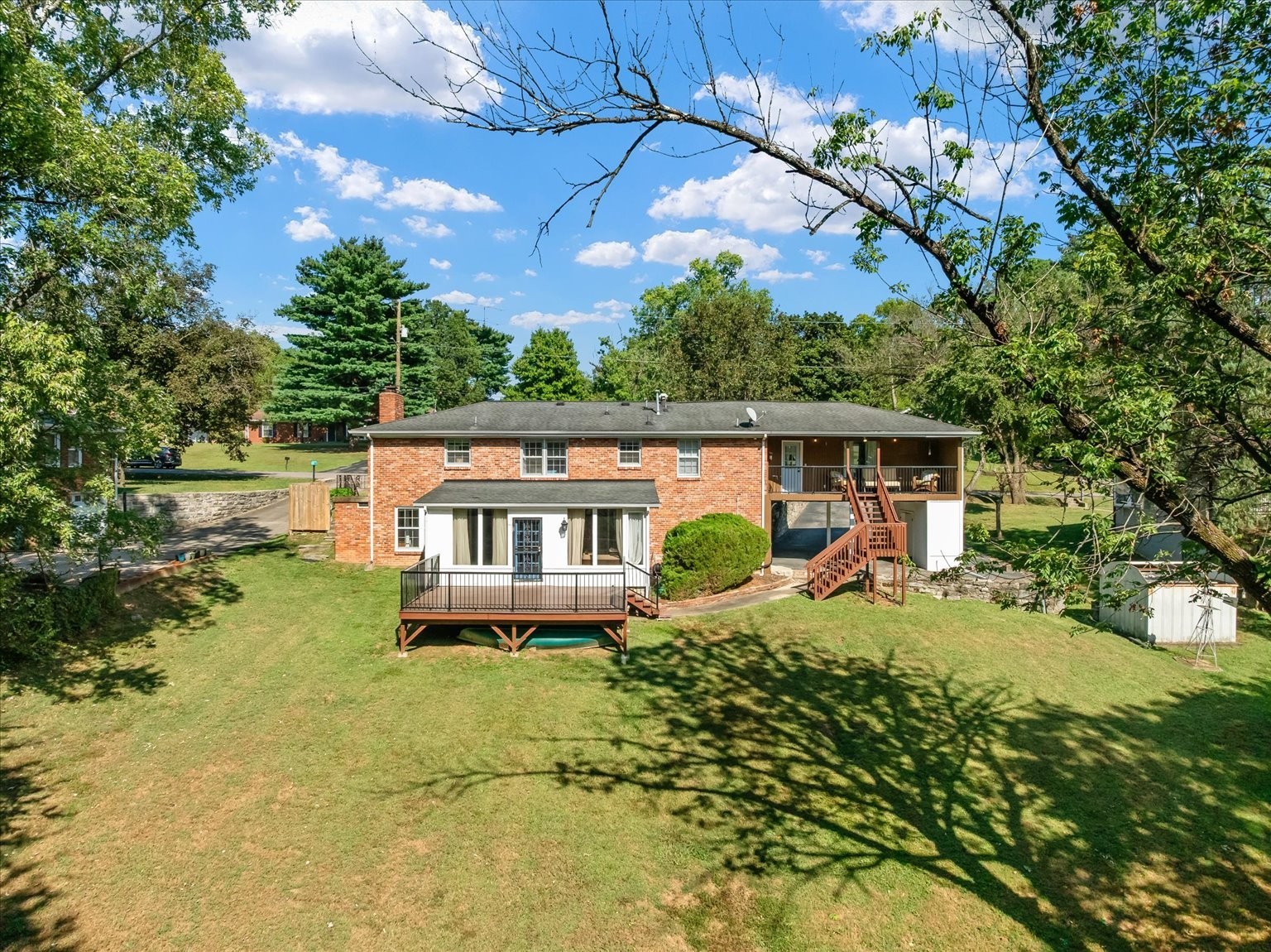 112 Blue Hills Ct