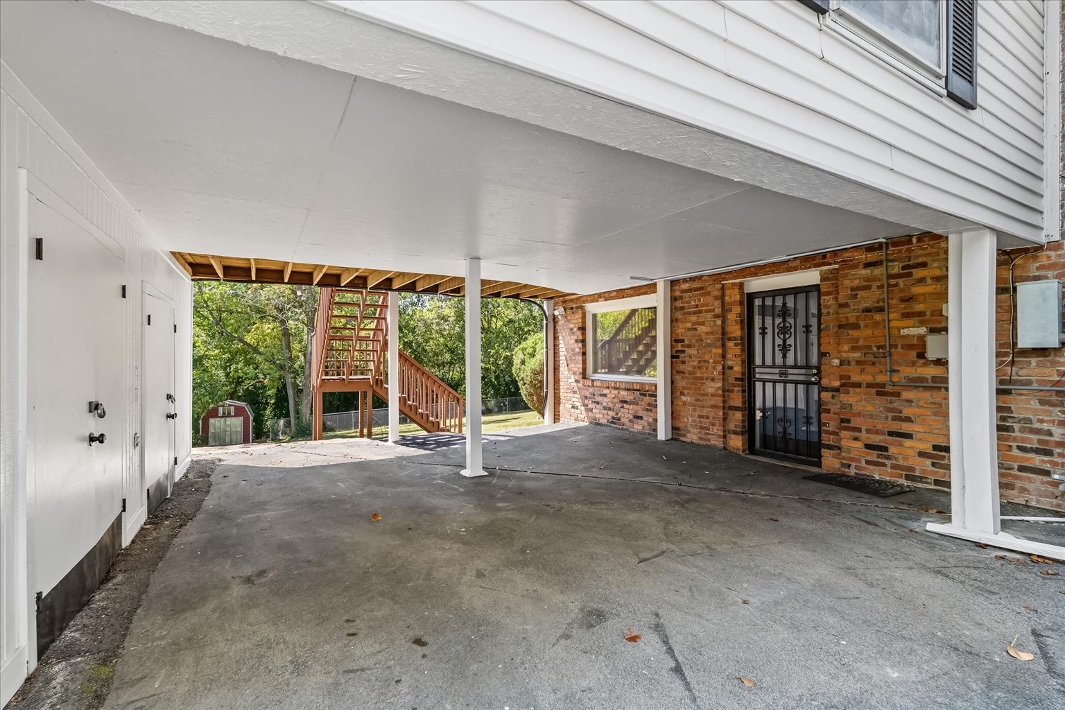 112 Blue Hills Ct