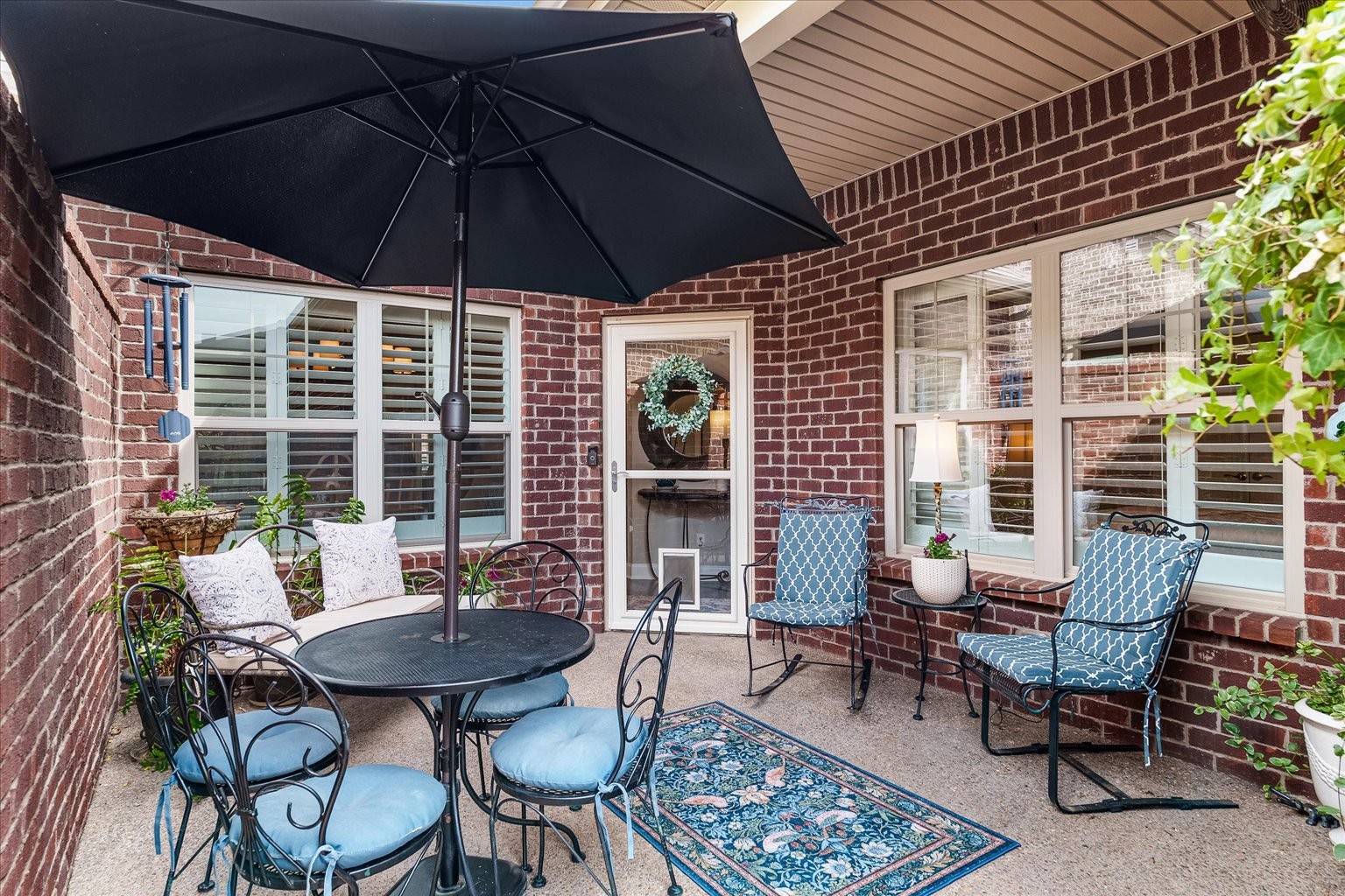 841 Cottage House Ln