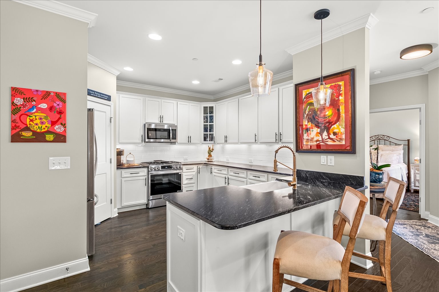 841 Cottage House Ln