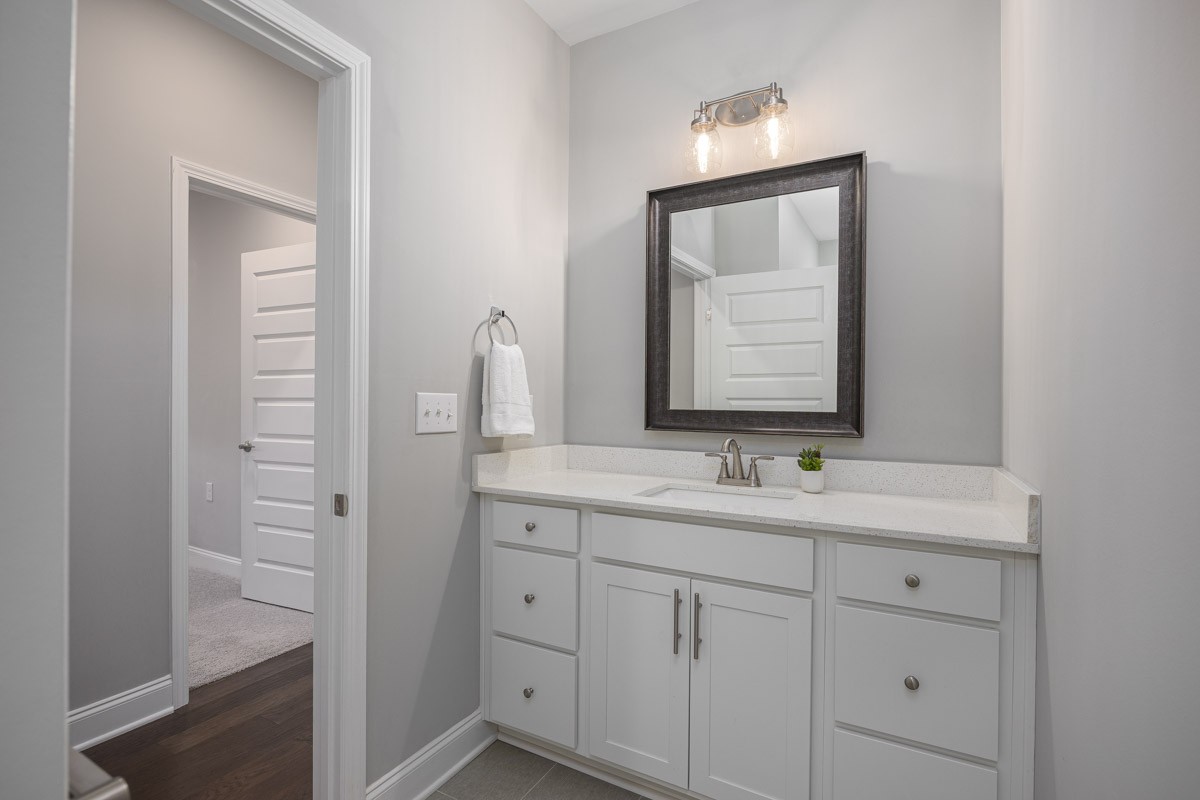 2000 Shadow Green Dr Unit: H-203