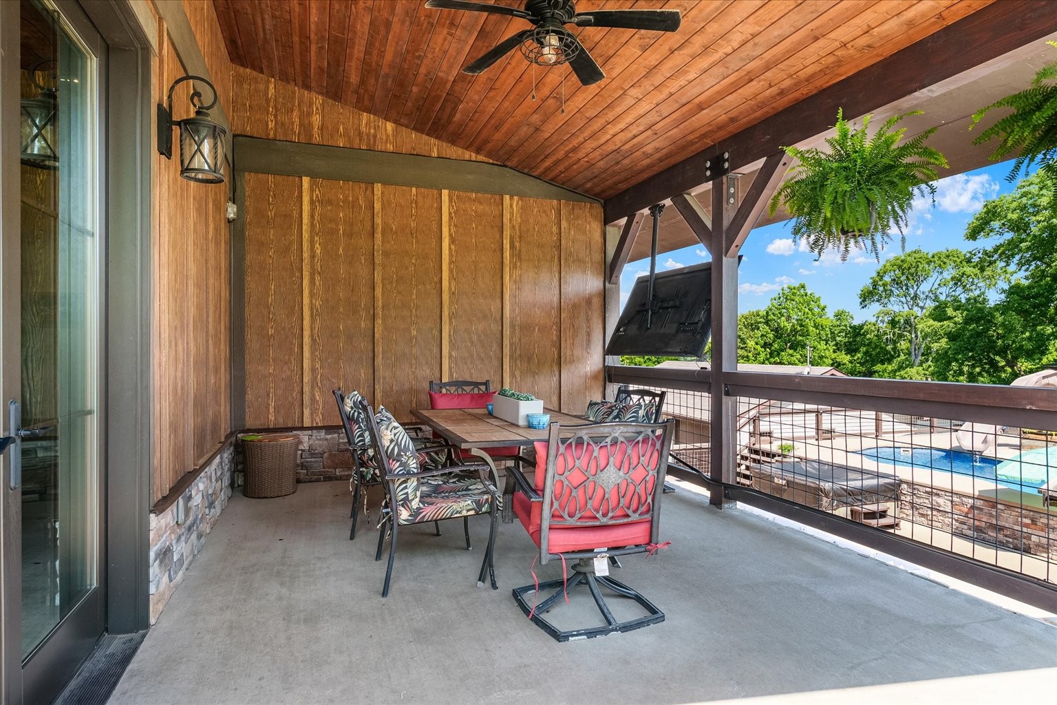 2030 Williams Rd