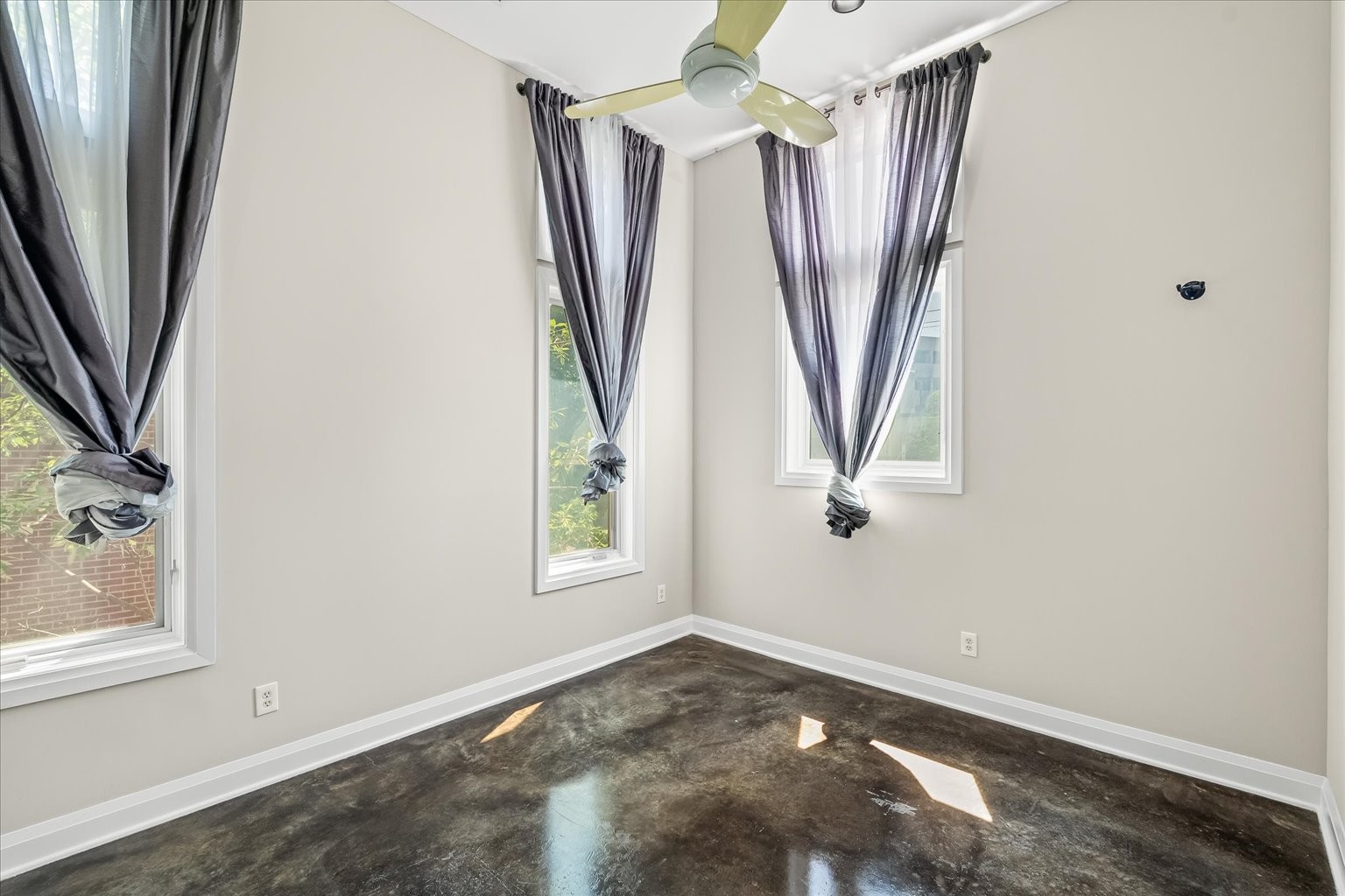 1500 4th Ave, N Unit: 301