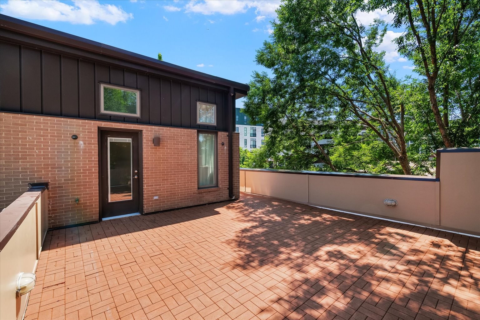 1500 4th Ave, N Unit: 301