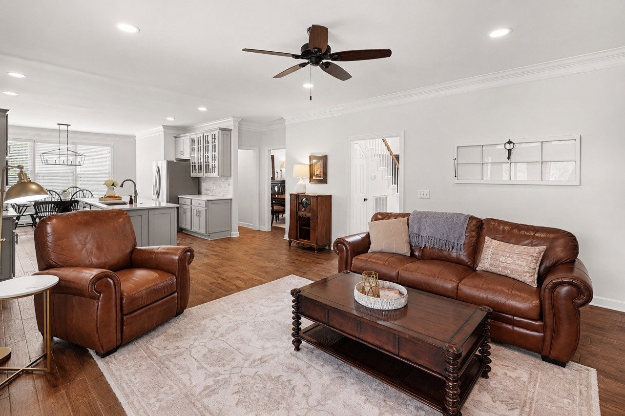 8324 Carriage Hills Dr