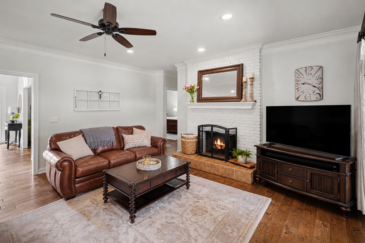 8324 Carriage Hills Dr