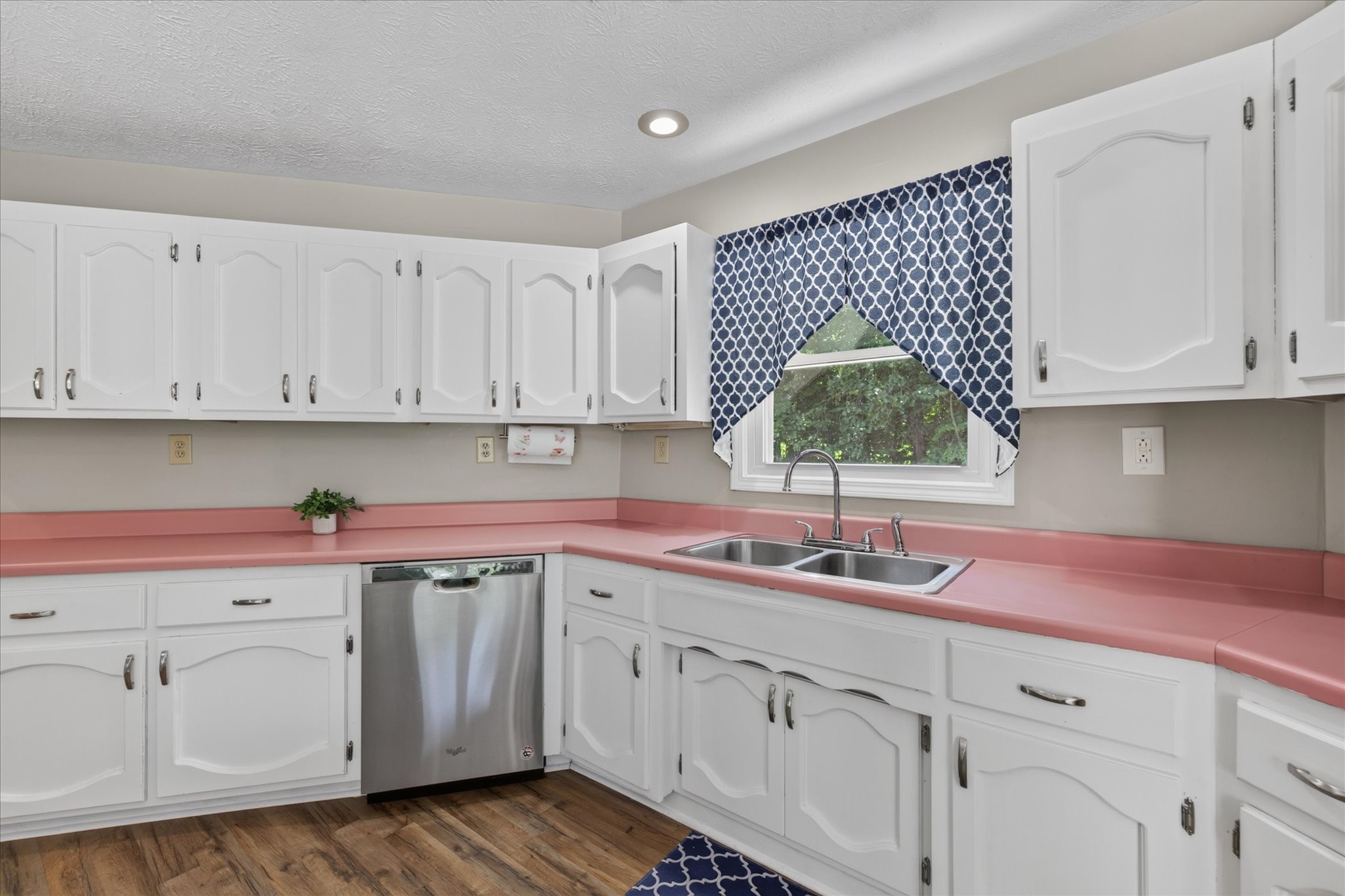 3549 Thomasville Rd