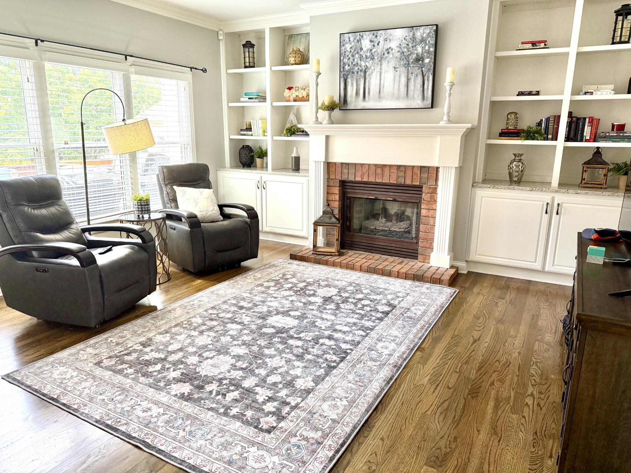 417 Ridgestone Dr