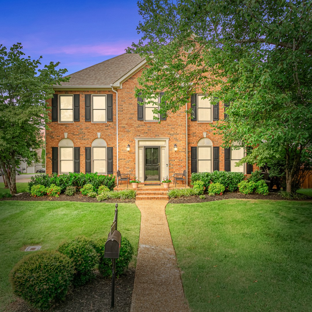 417 Ridgestone Dr