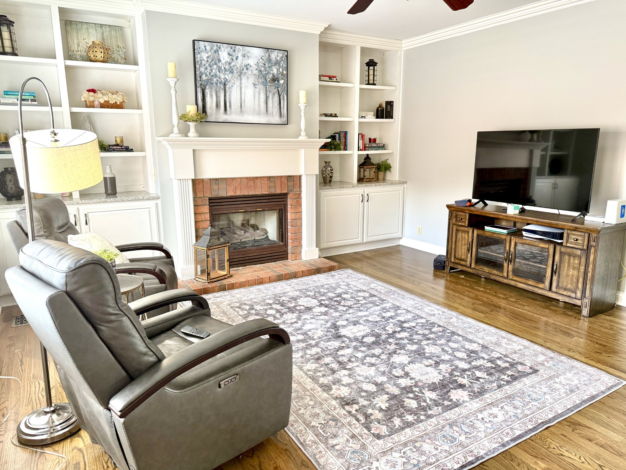 417 Ridgestone Dr