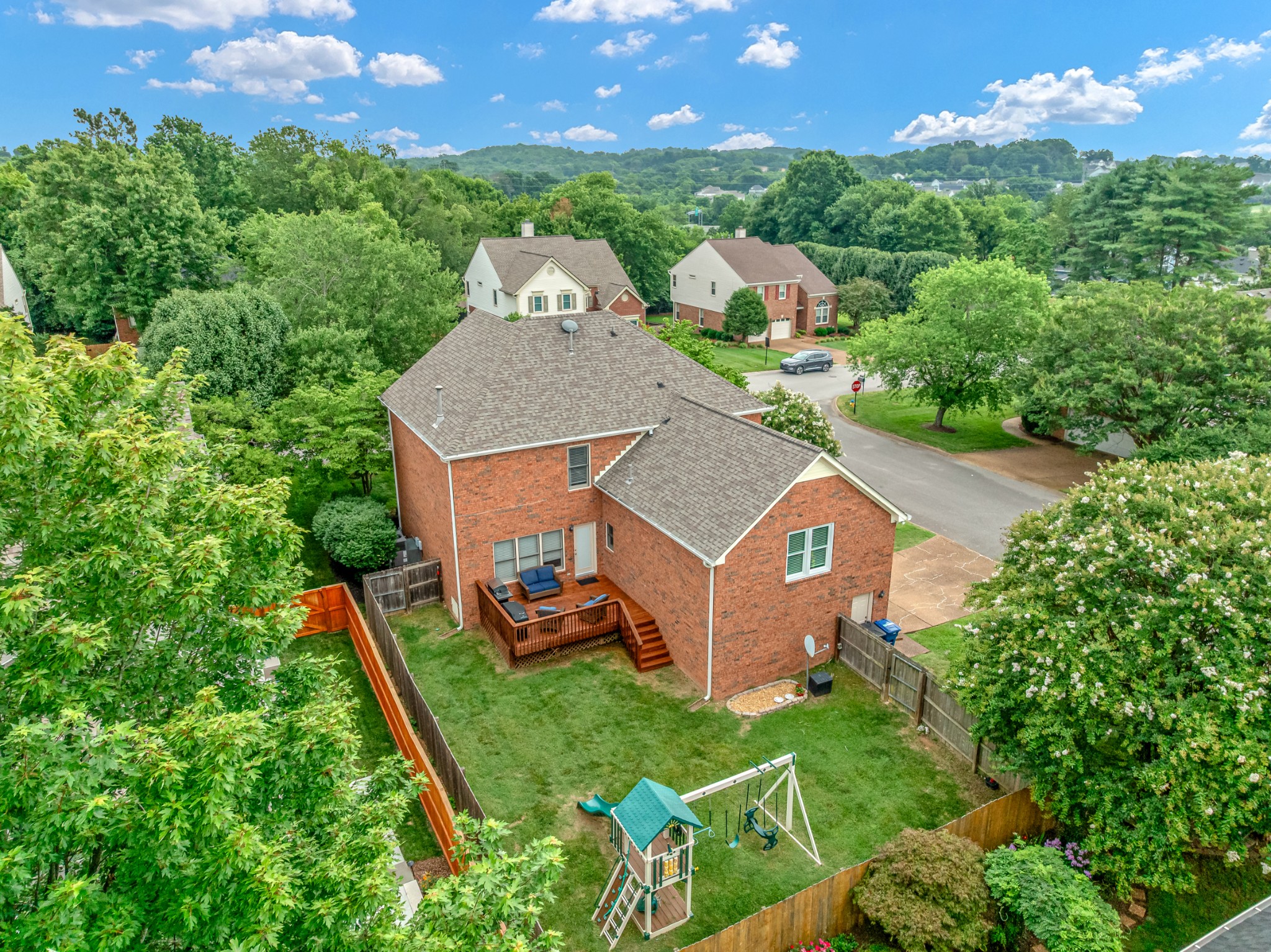 417 Ridgestone Dr