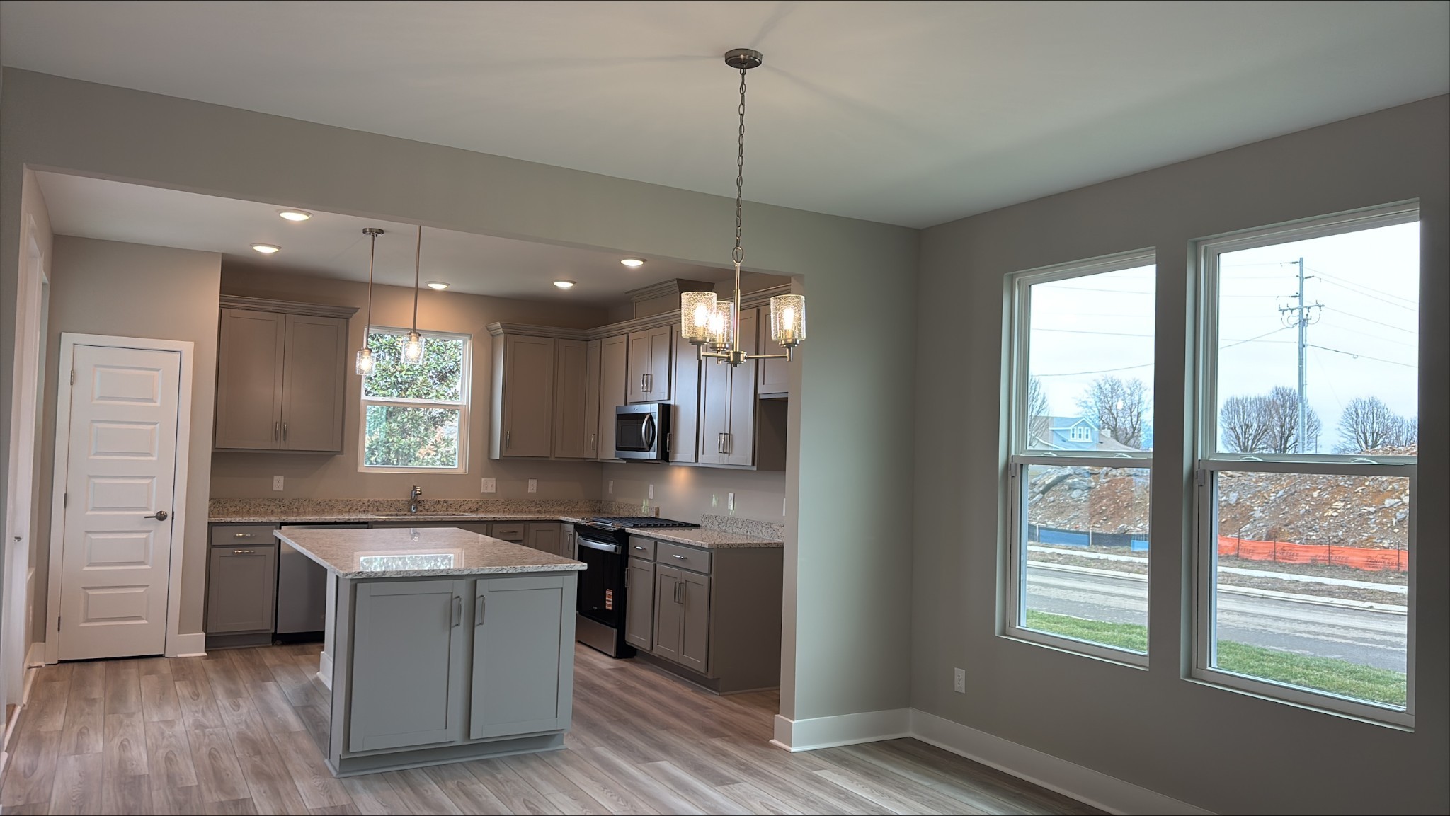 500 Scarlet Oak Rd