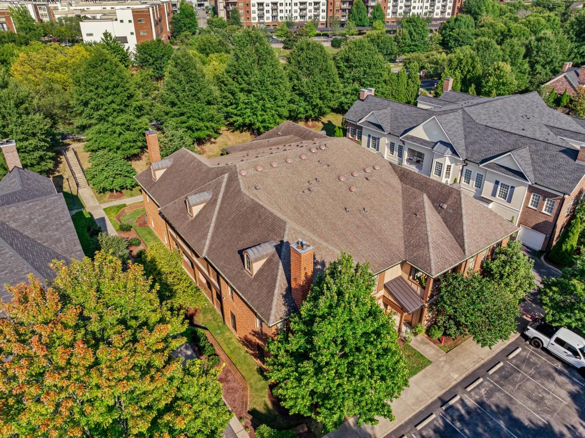 311 Grant Park Dr