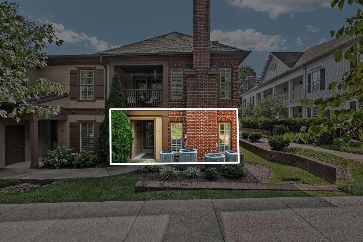 311 Grant Park Dr