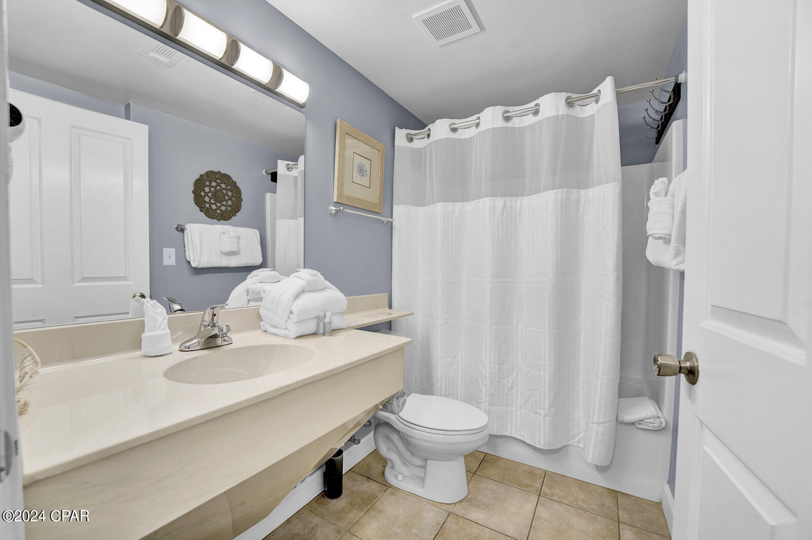 9900 S Thomas Drive Unit: 1928