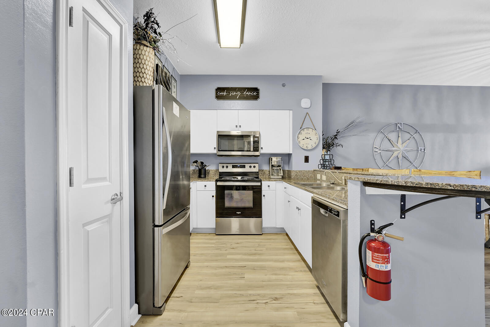 9900 S Thomas Drive Unit: 1928