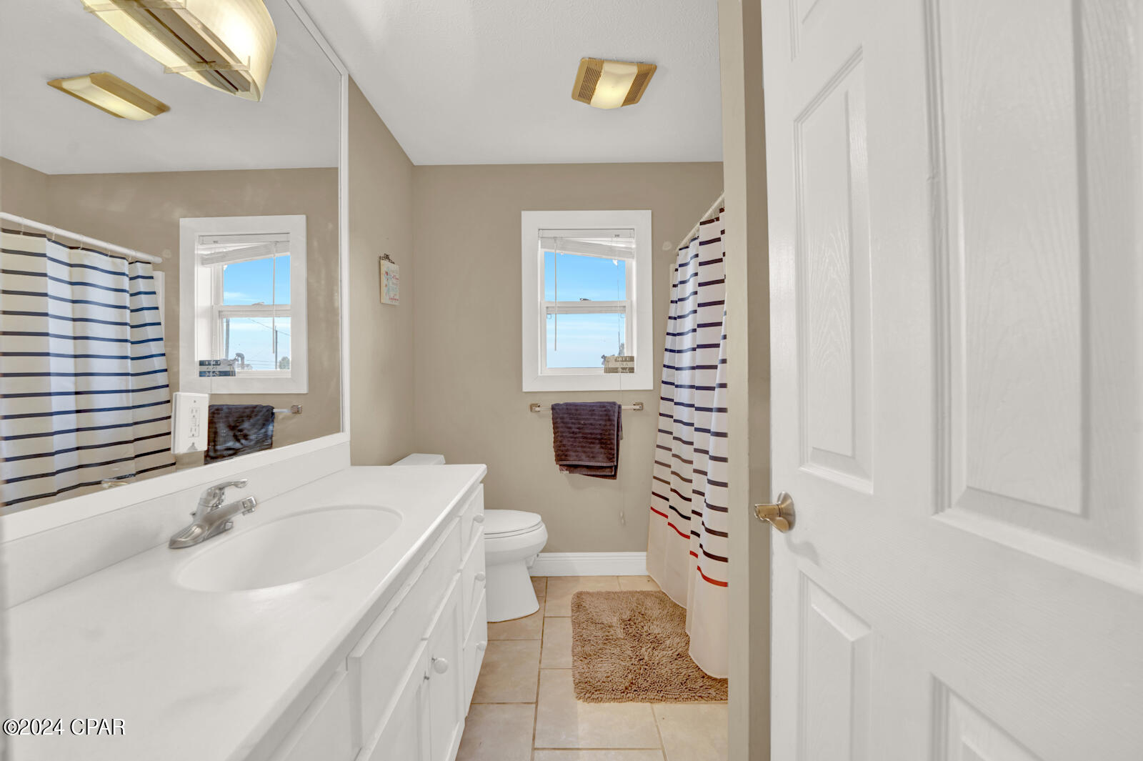 5116 Beach Drive