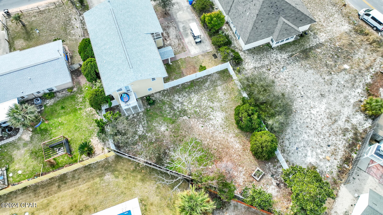 5116 Beach Drive