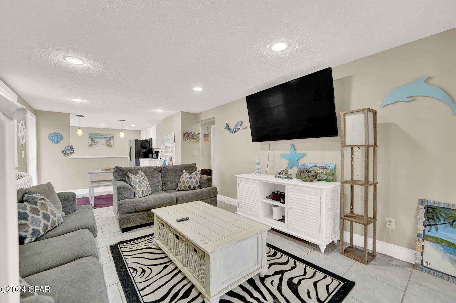 5116 Beach Drive