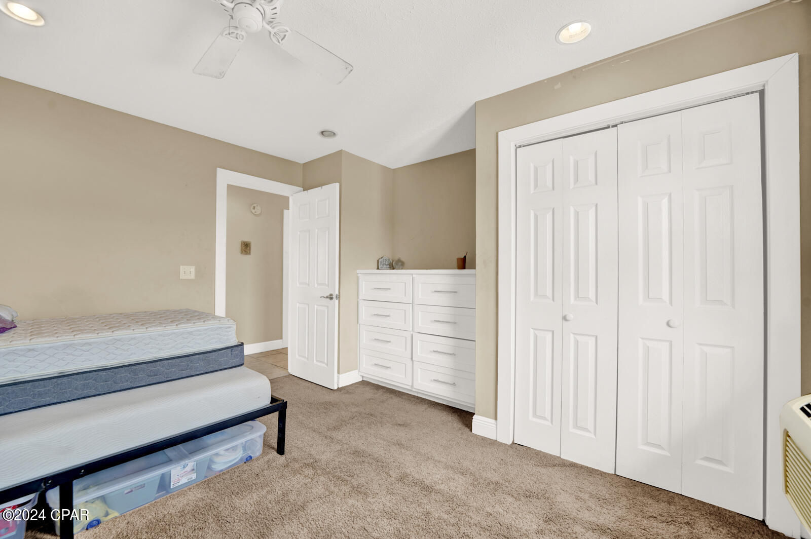5116 Beach Drive