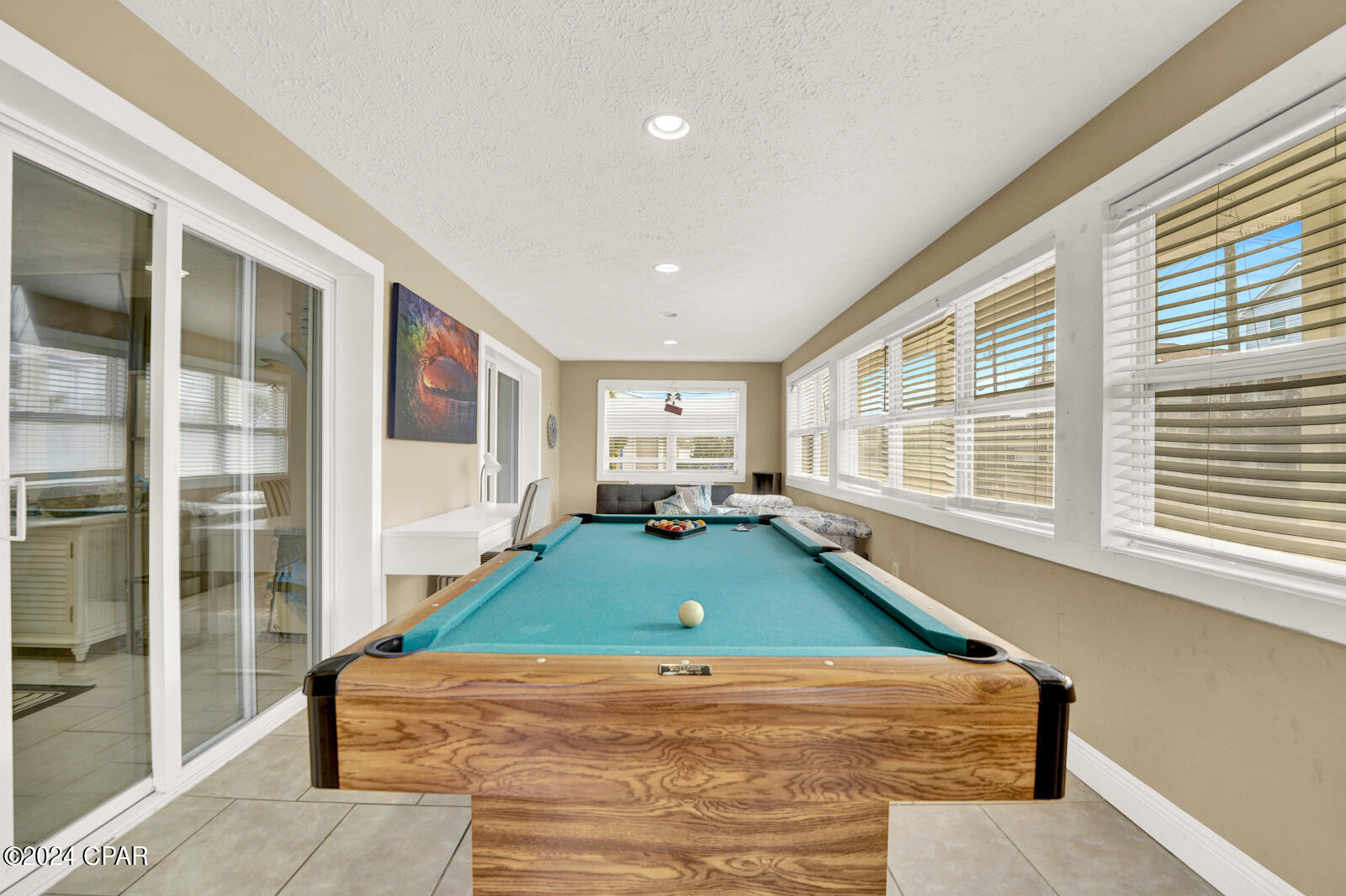 5116 Beach Drive