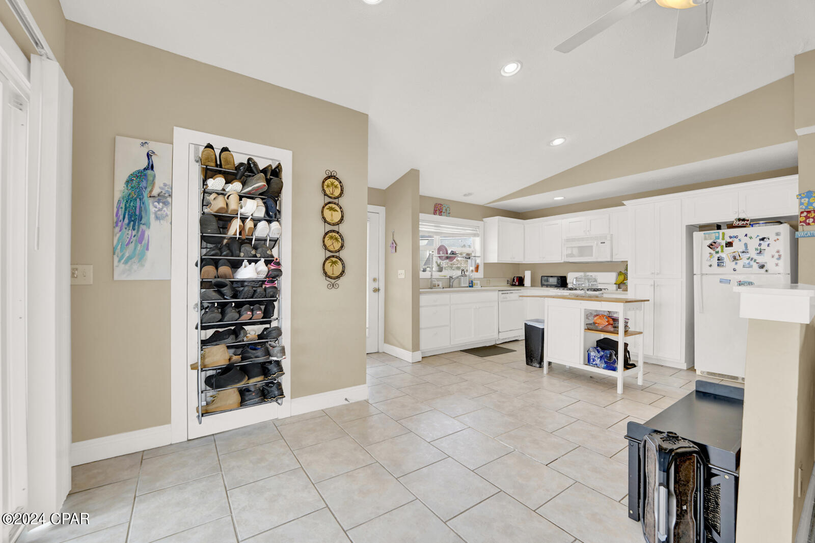 5116 Beach Drive