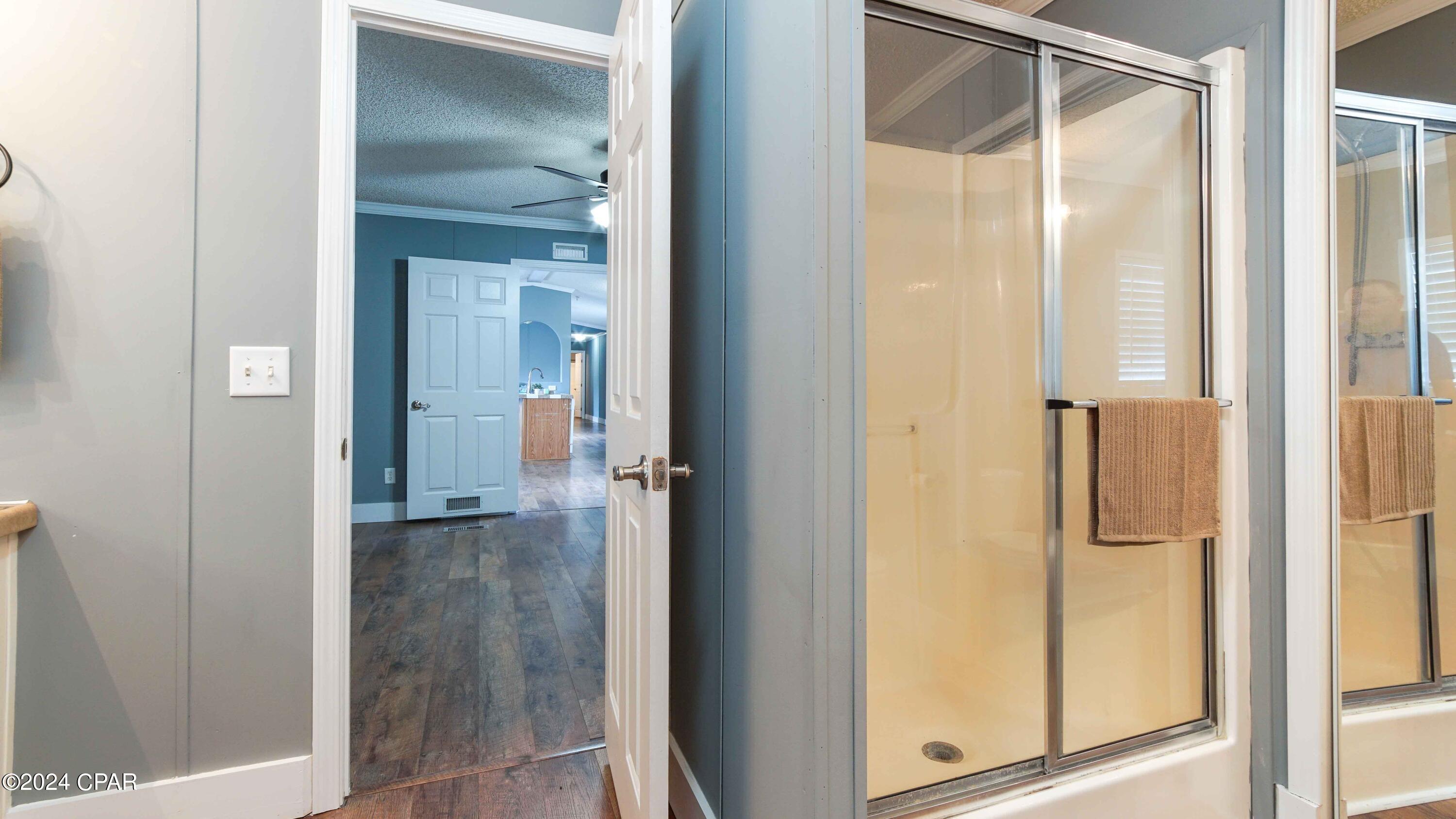 11901 Magnolia Street