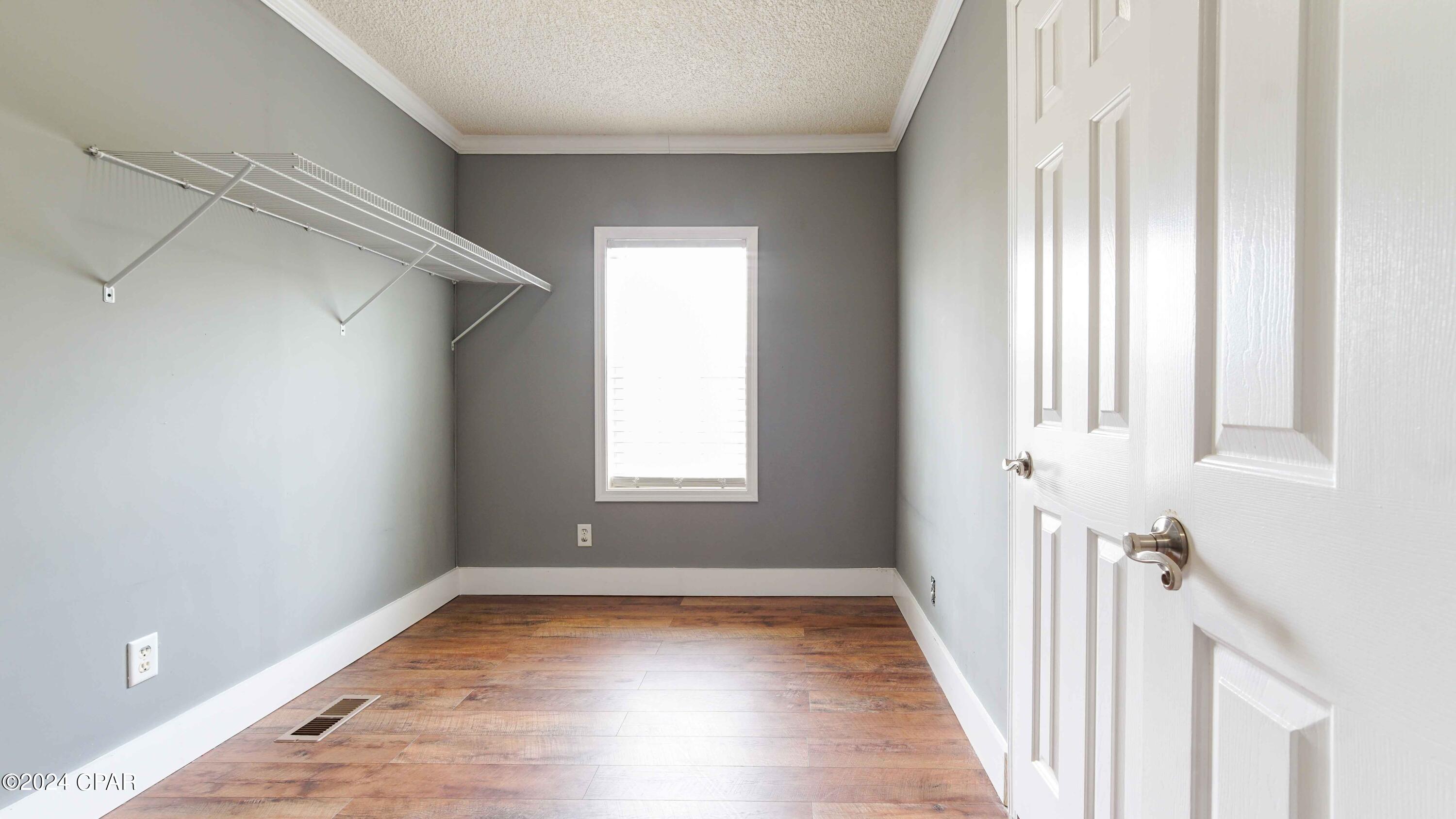 11901 Magnolia Street