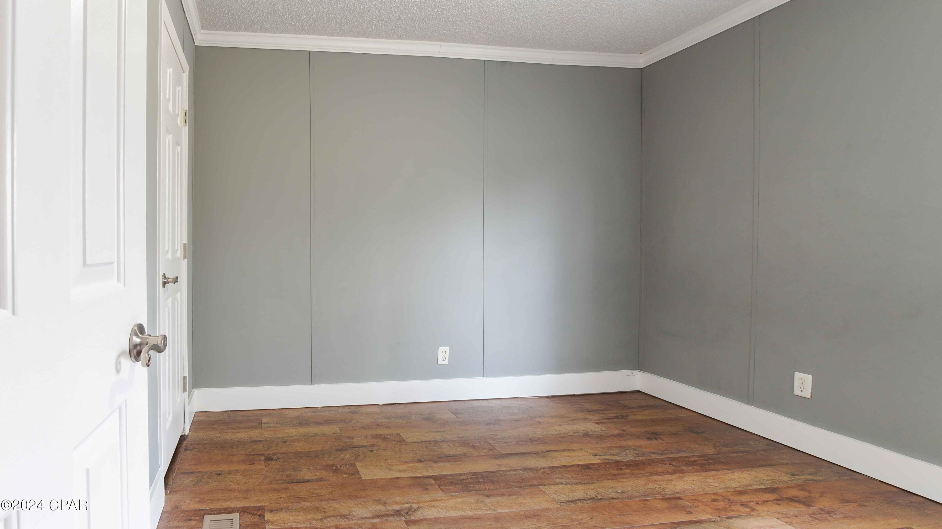 11901 Magnolia Street