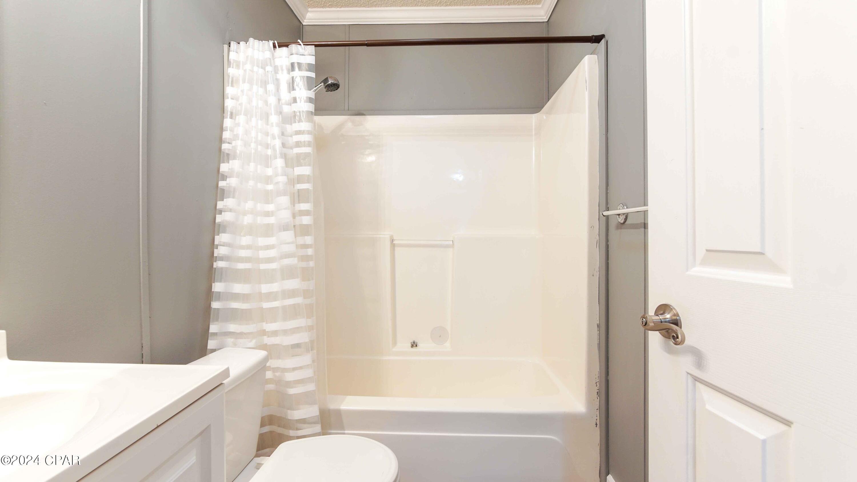 11901 Magnolia Street