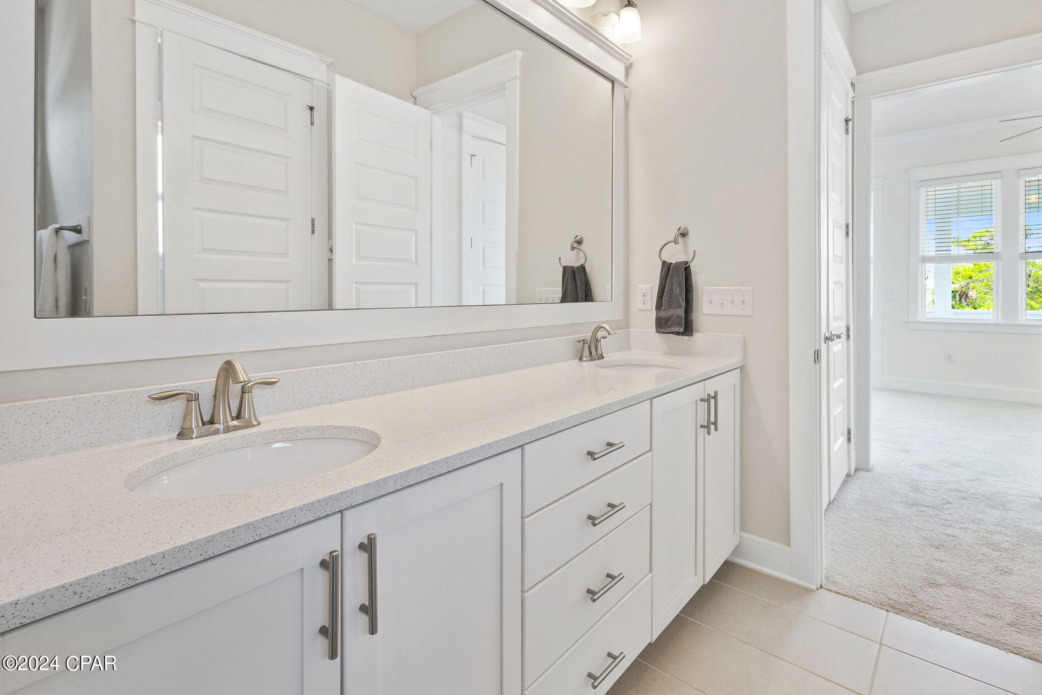 79 S Grande Pointe Drive