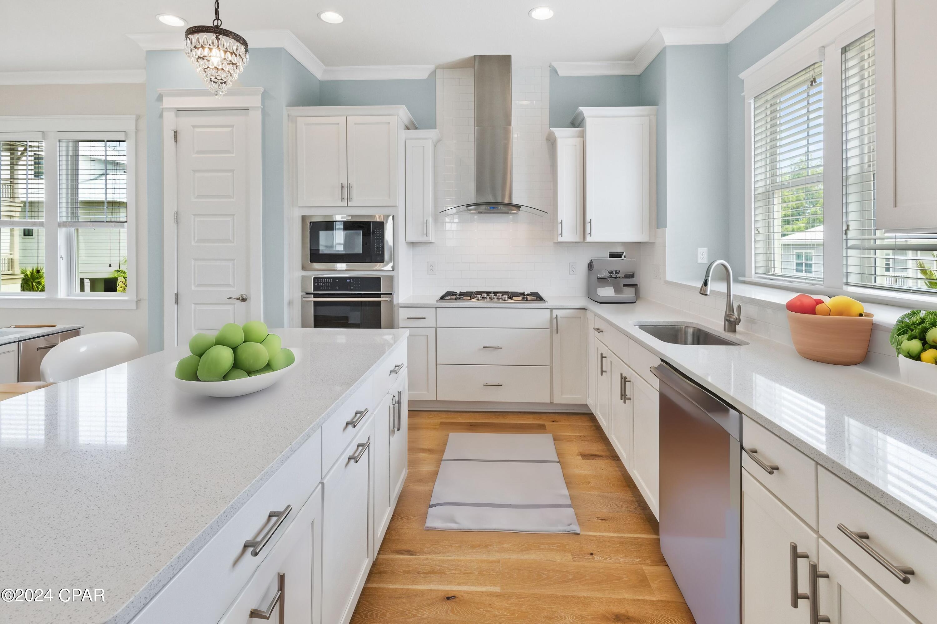 79 S Grande Pointe Drive