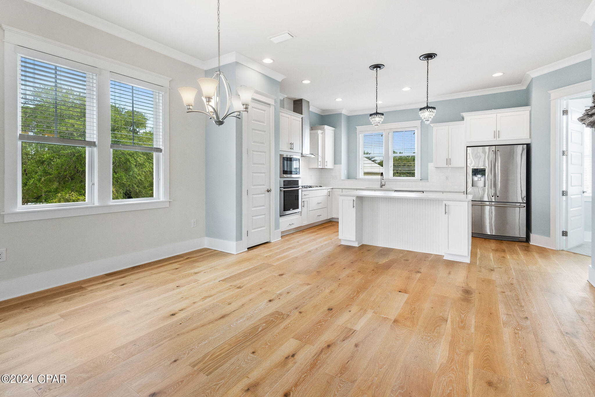 79 S Grande Pointe Drive